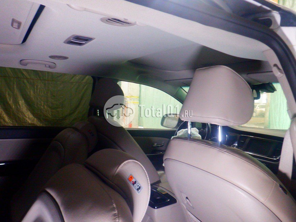 Фото KIA Carnival 56