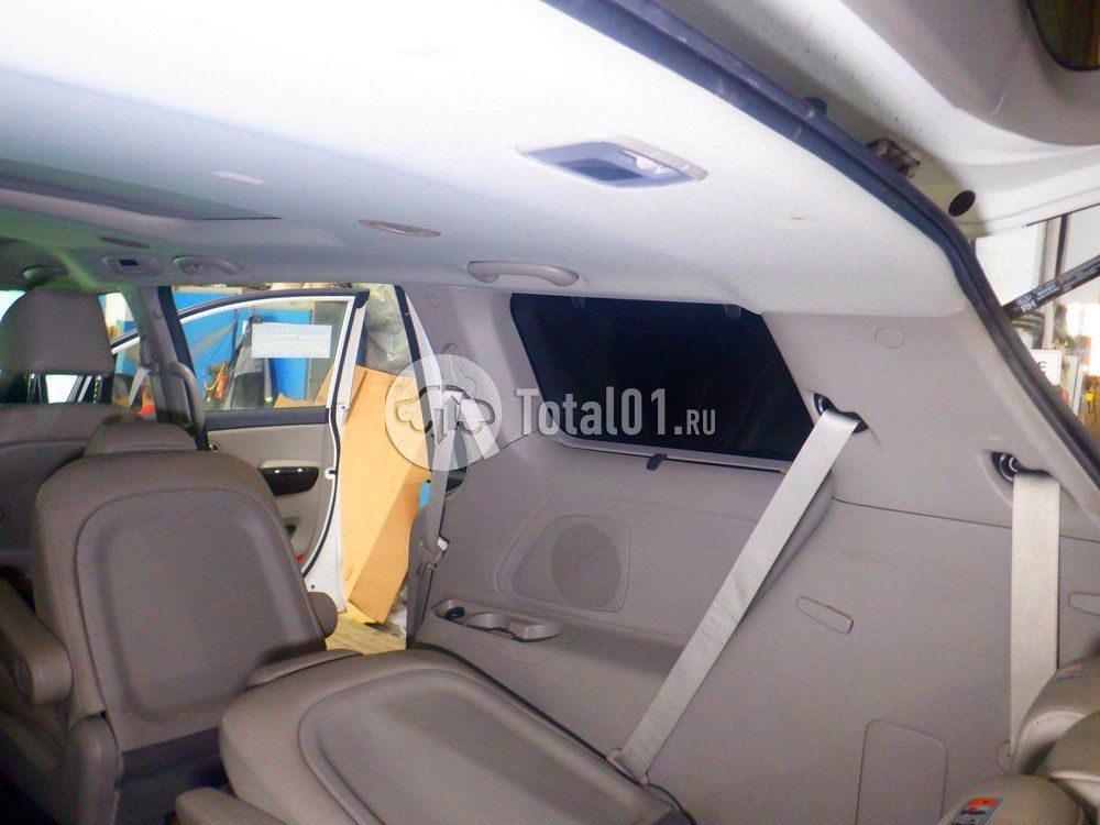 Фото KIA Carnival 74