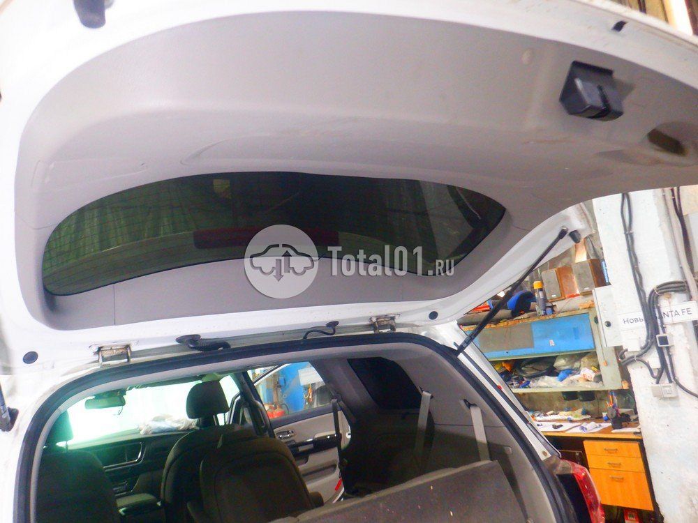 Фото KIA Carnival 76