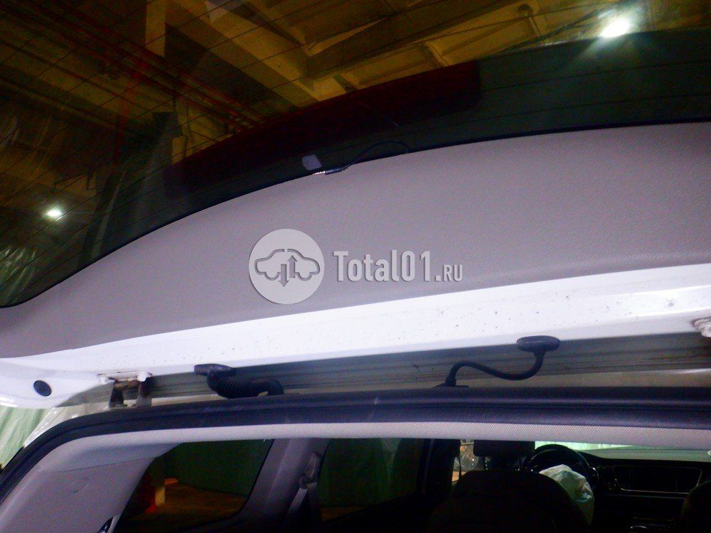 Фото KIA Carnival 80