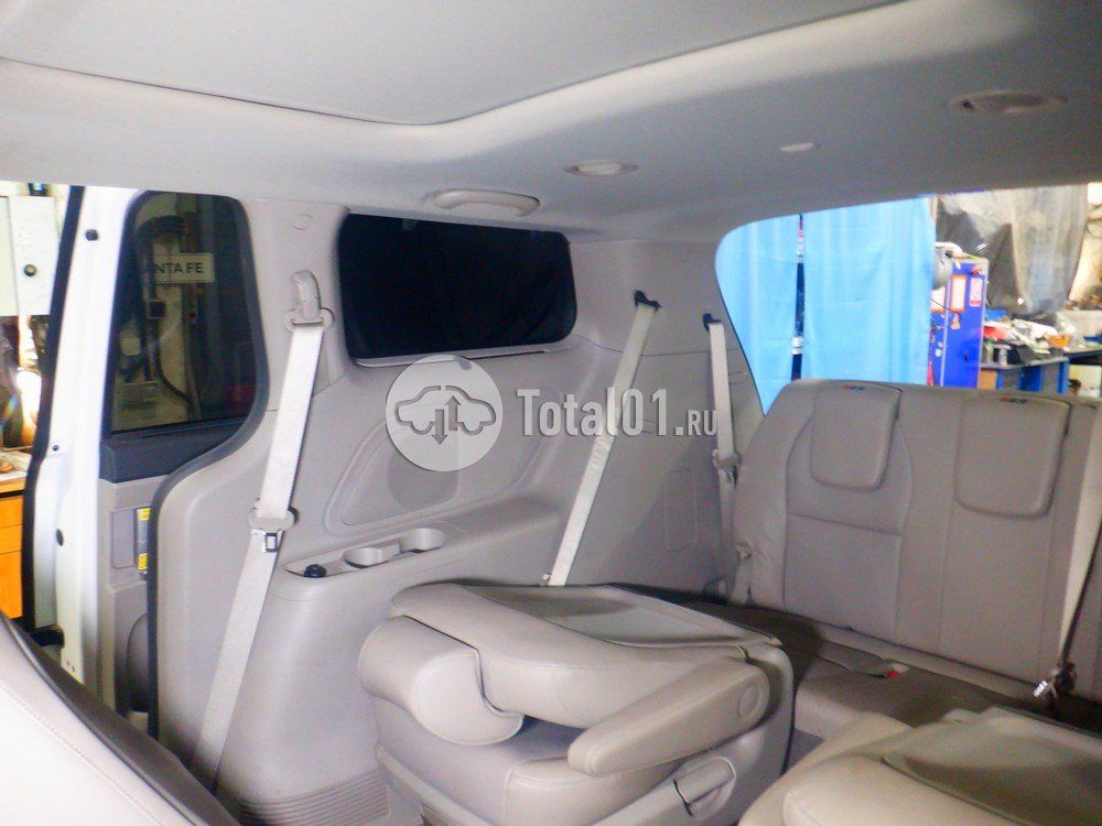 Фото KIA Carnival 88