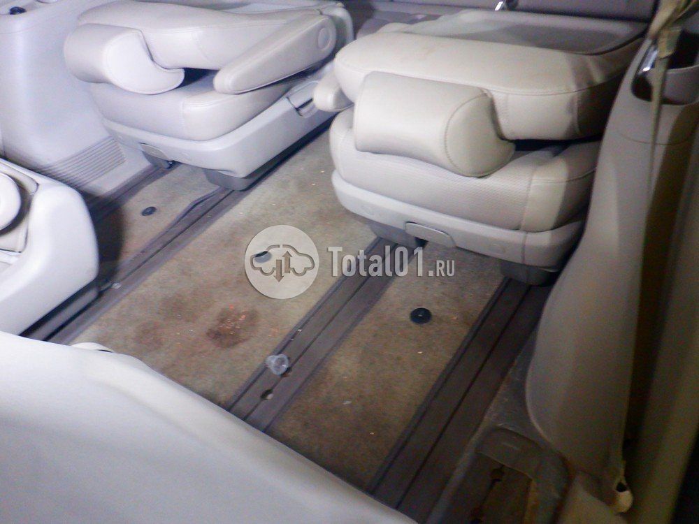 Фото KIA Carnival 90