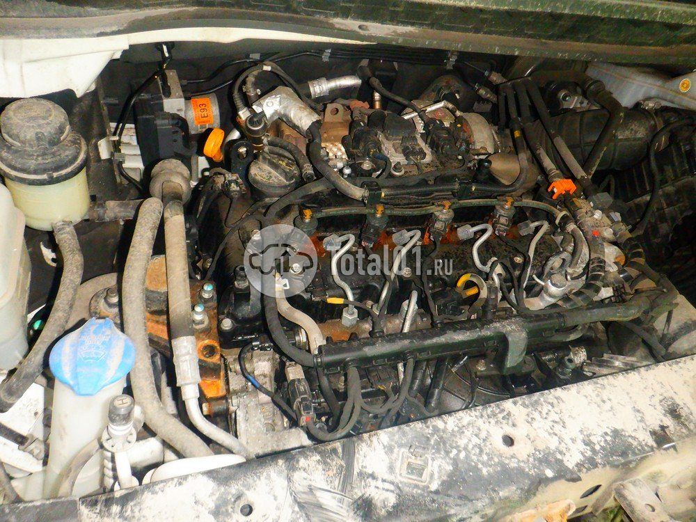 Фото KIA Carnival 138