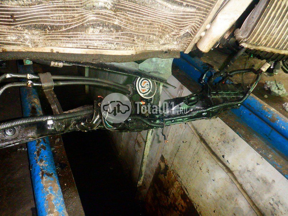 Фото KIA Carnival 156