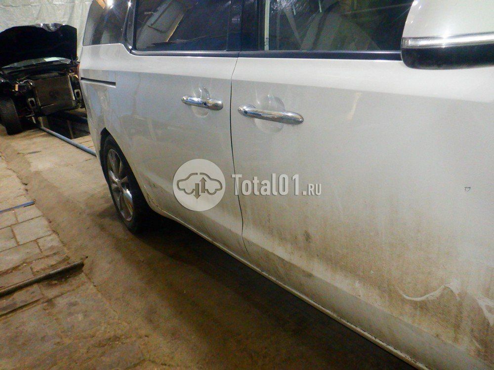 Фото KIA Carnival 204