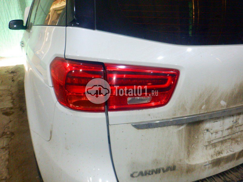 Фото KIA Carnival 252