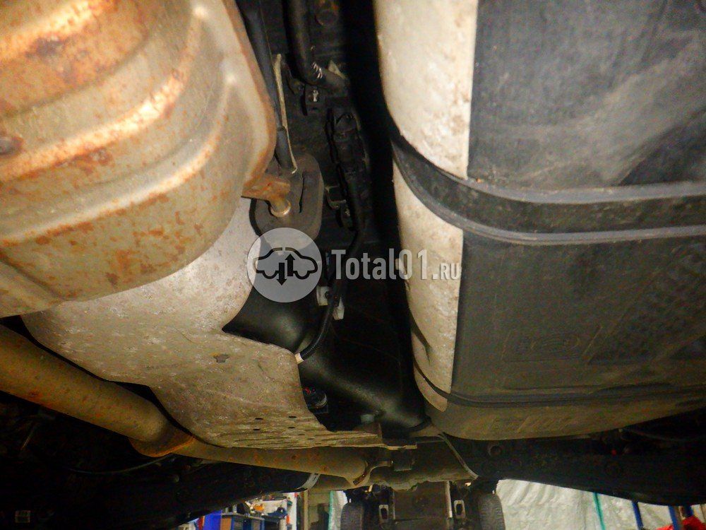 Фото KIA Carnival 384