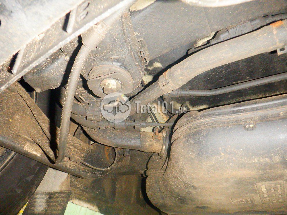 Фото KIA Carnival 410