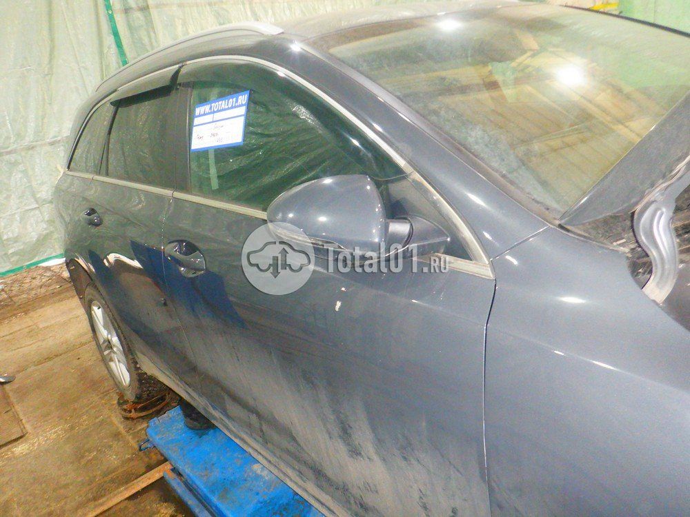 Фото KIA cee\'d 78