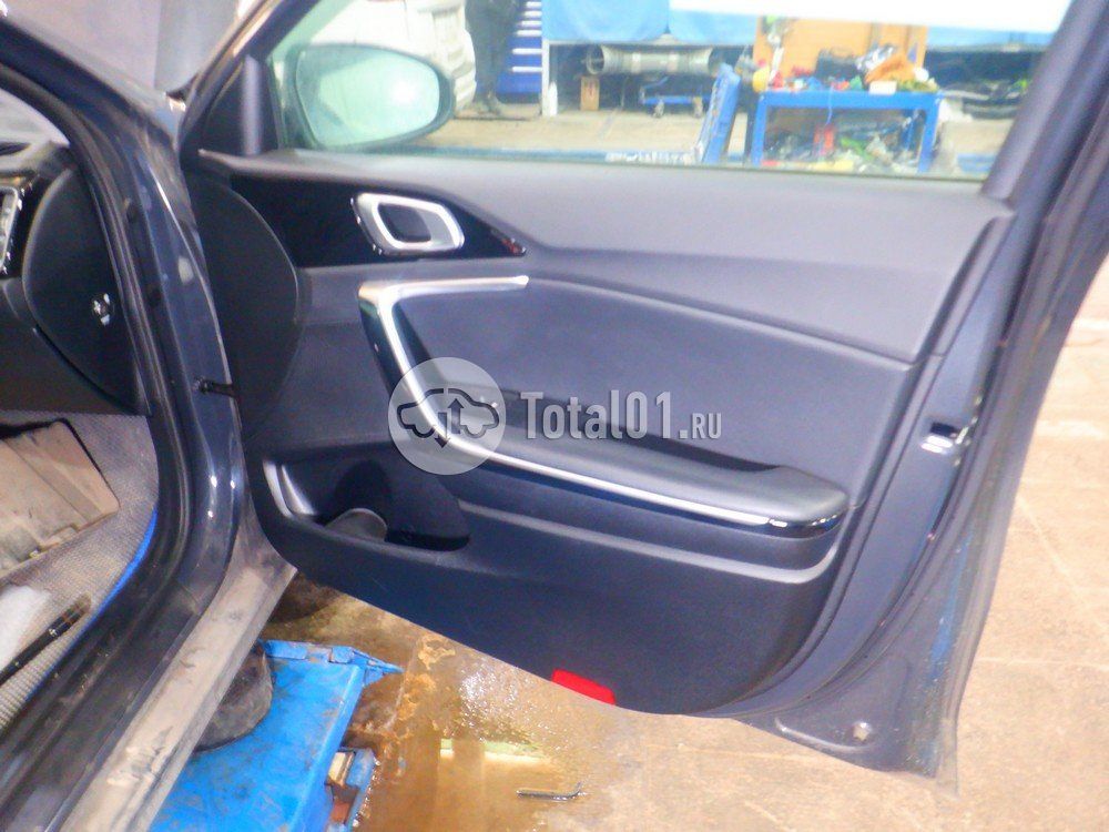 Фото KIA cee\'d 94