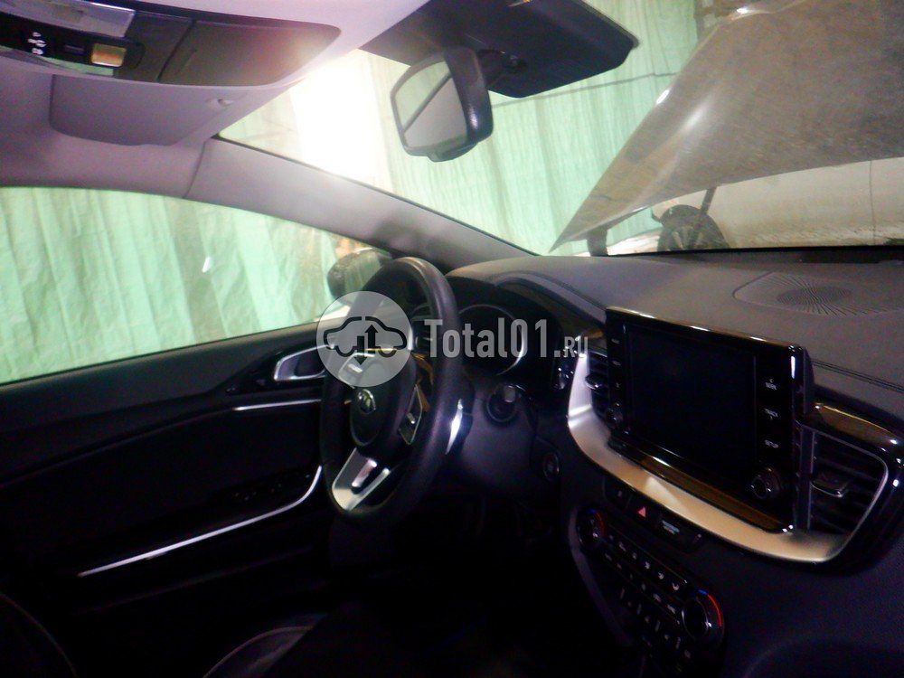 Фото KIA cee\'d 110