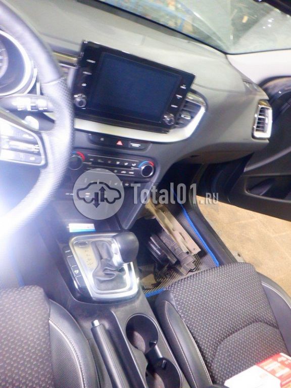 Фото KIA cee\'d 178