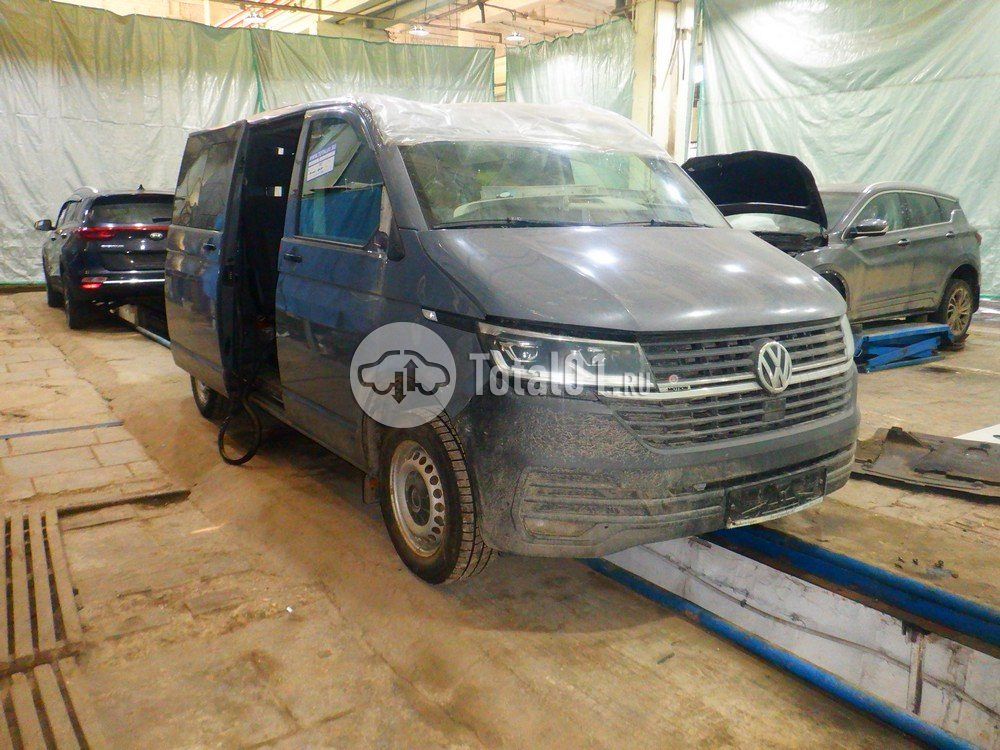 Фото Volkswagen Transporter 6