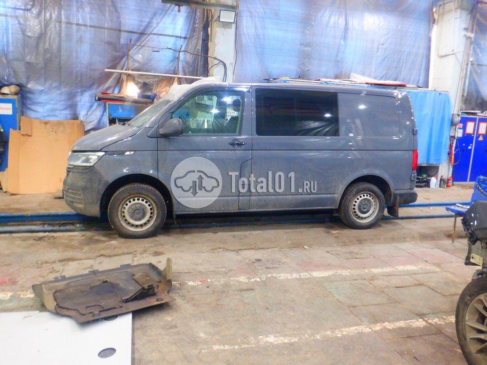Фото Volkswagen Transporter 8