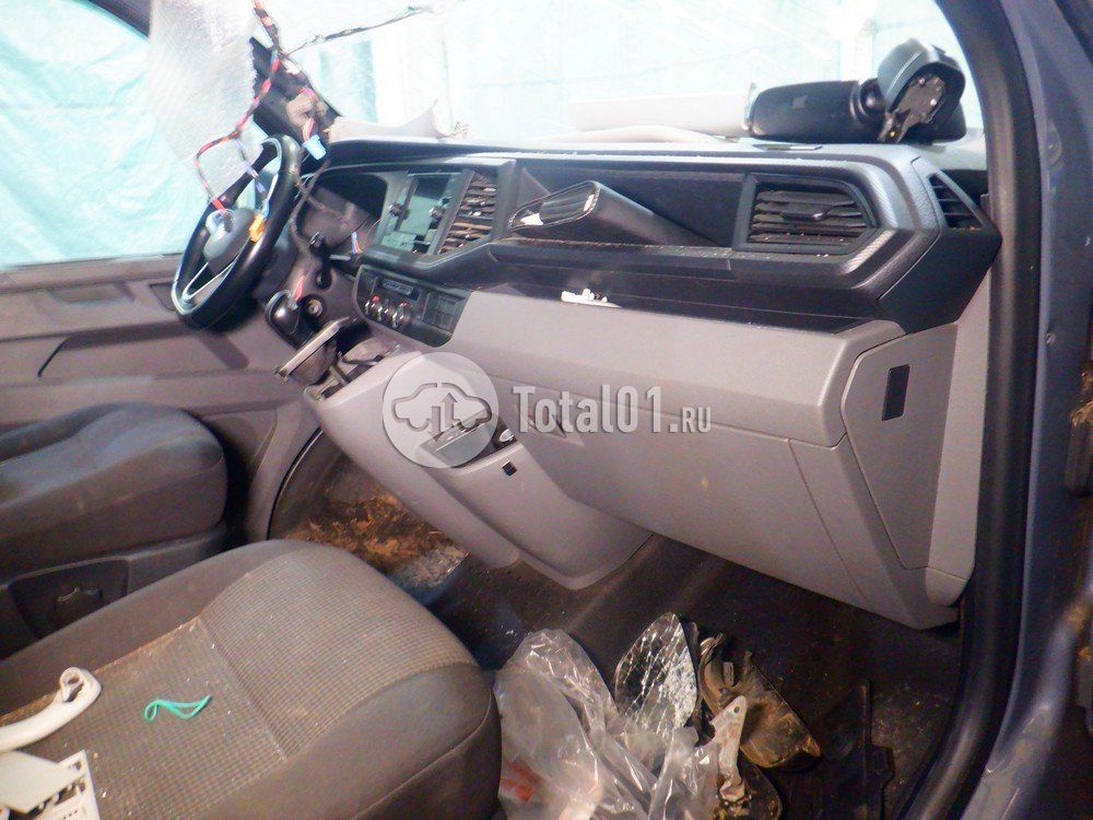 Фото Volkswagen Transporter 36