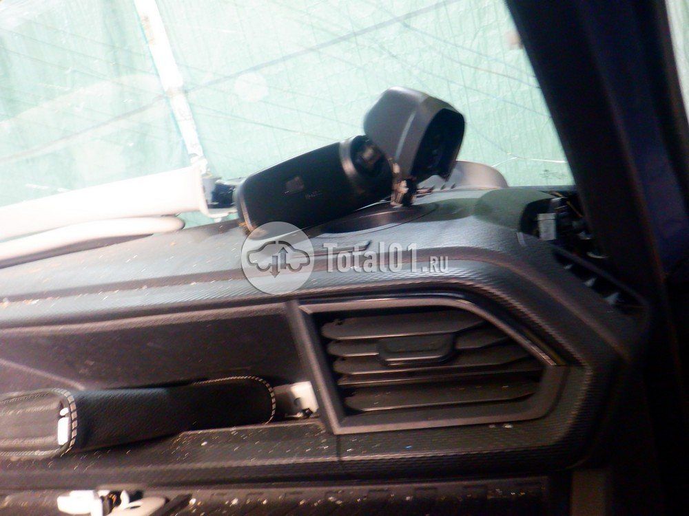 Фото Volkswagen Transporter 48