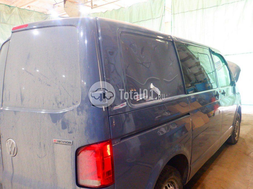 Фото Volkswagen Transporter 176