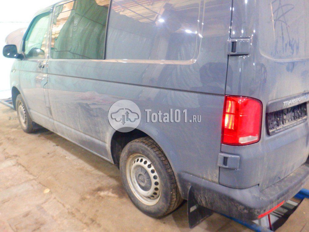 Фото Volkswagen Transporter 218