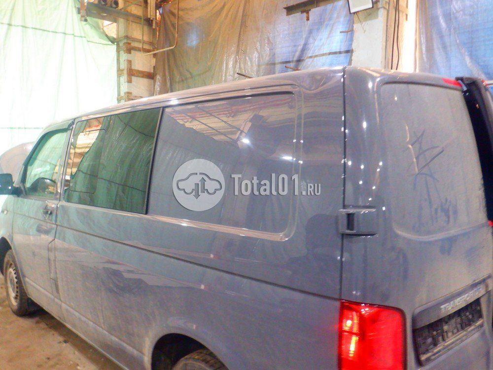 Фото Volkswagen Transporter 220