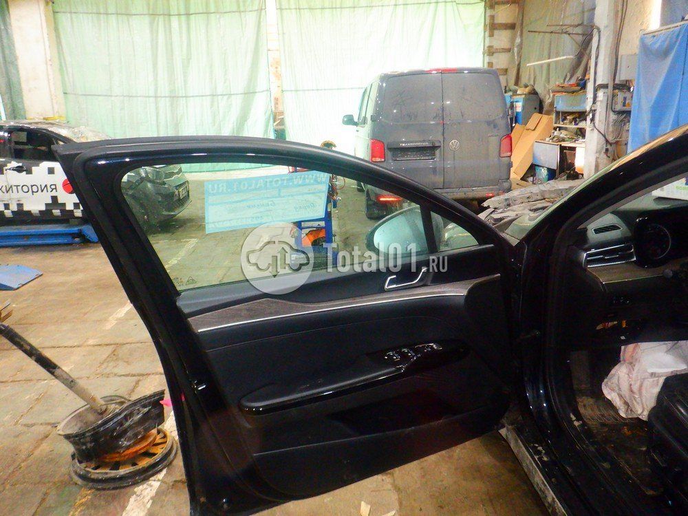 Фото KIA K5 34