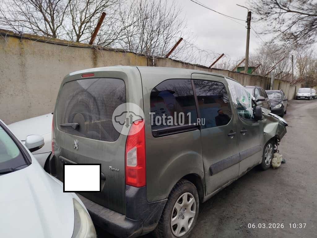 Фото Peugeot Partner 14