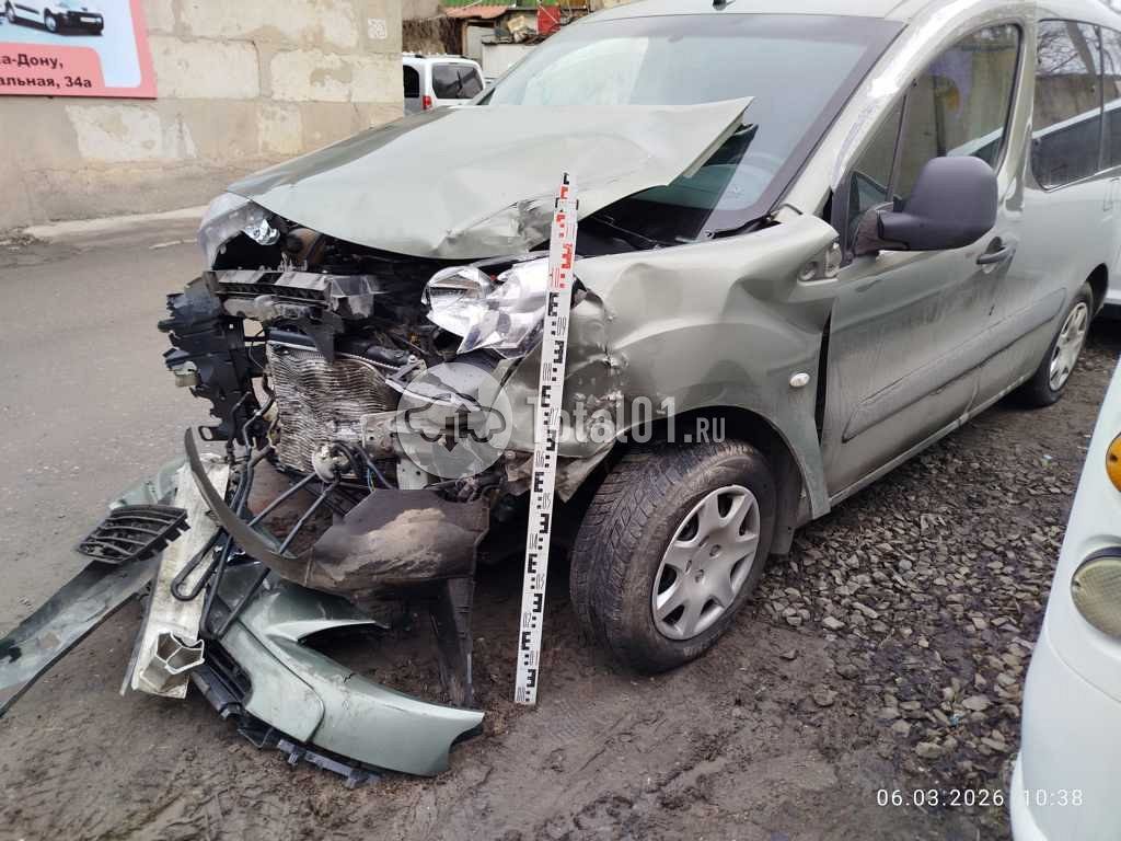 Фото Peugeot Partner 16