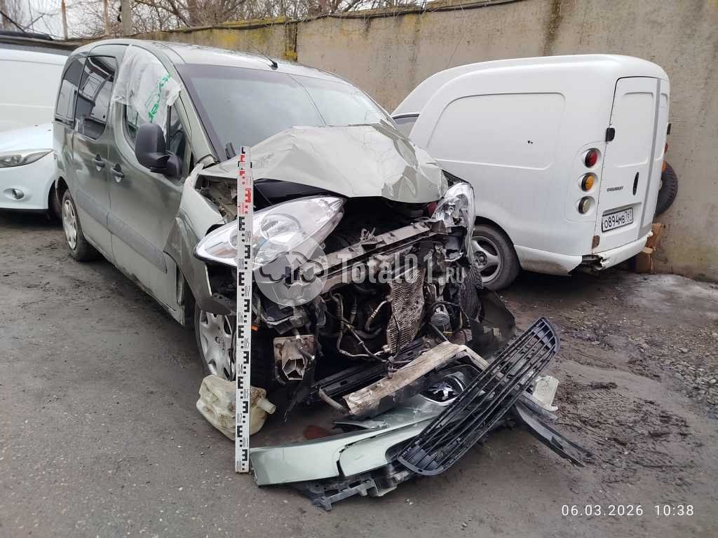 Фото Peugeot Partner 24