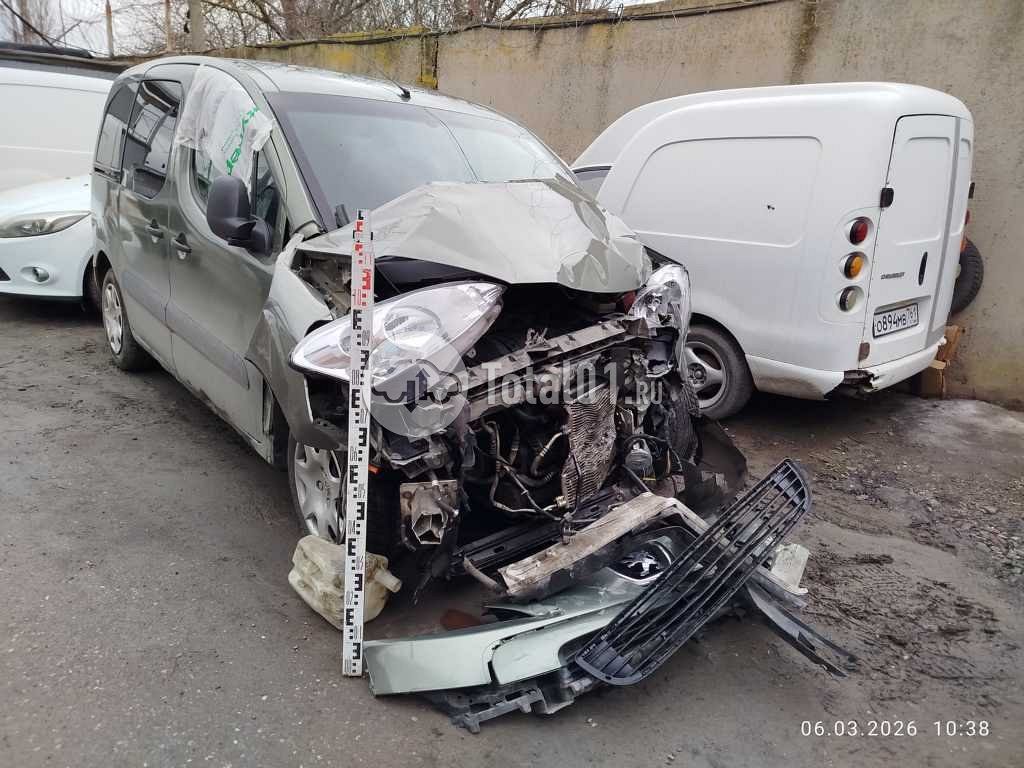 Фото Peugeot Partner 26