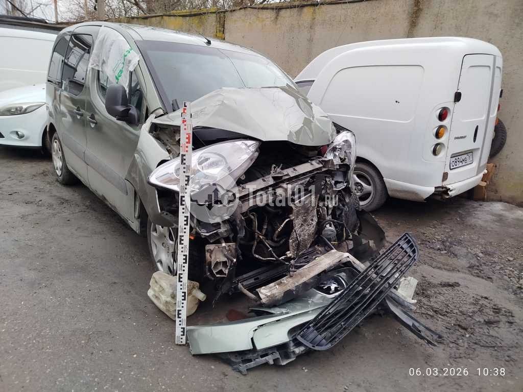 Фото Peugeot Partner 28