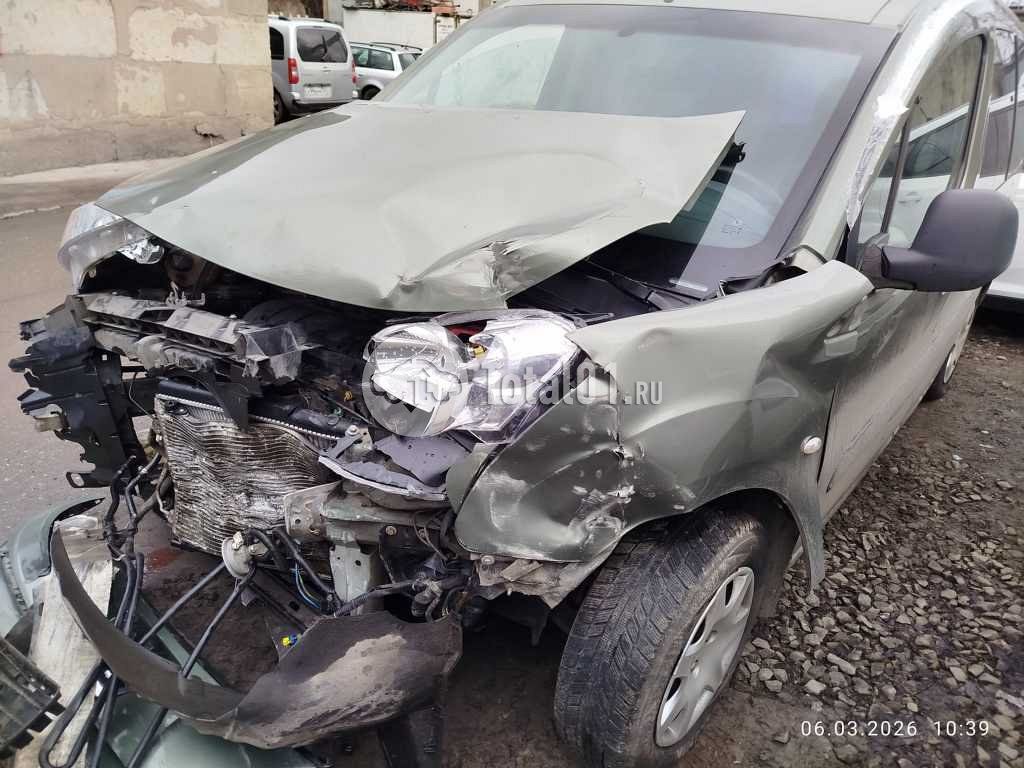 Фото Peugeot Partner 30