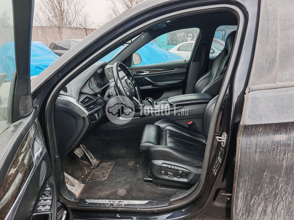 Фото BMW X6 M 70