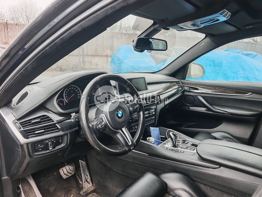Фото BMW X6 M 80