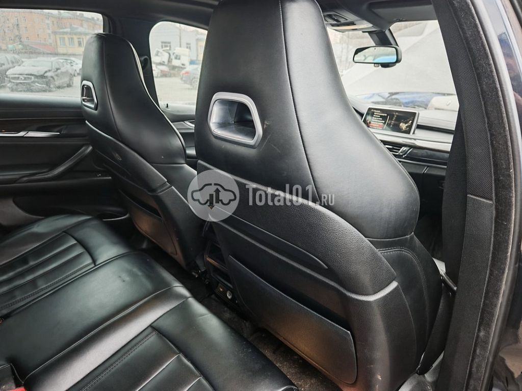 Фото BMW X6 M 124