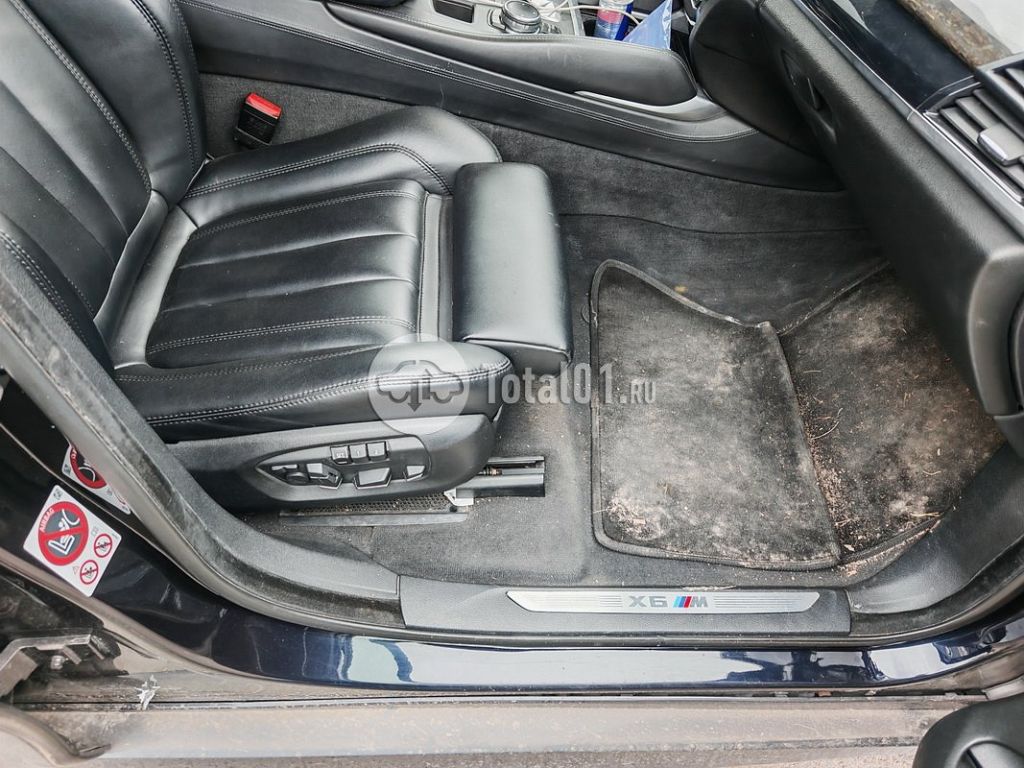 Фото BMW X6 M 138