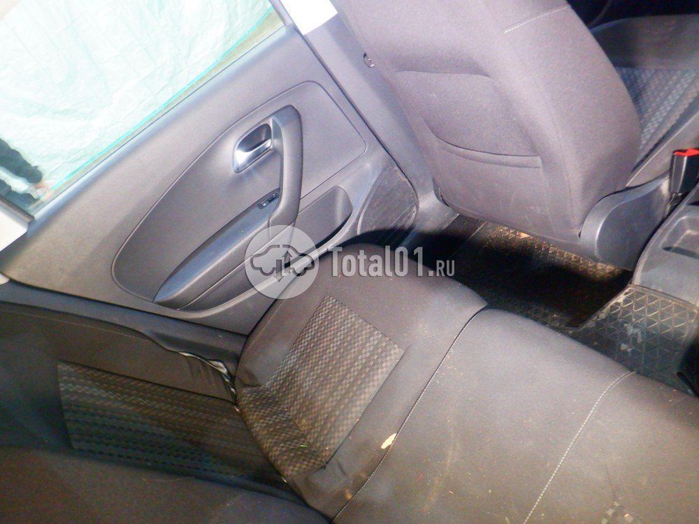Фото Volkswagen Polo 34