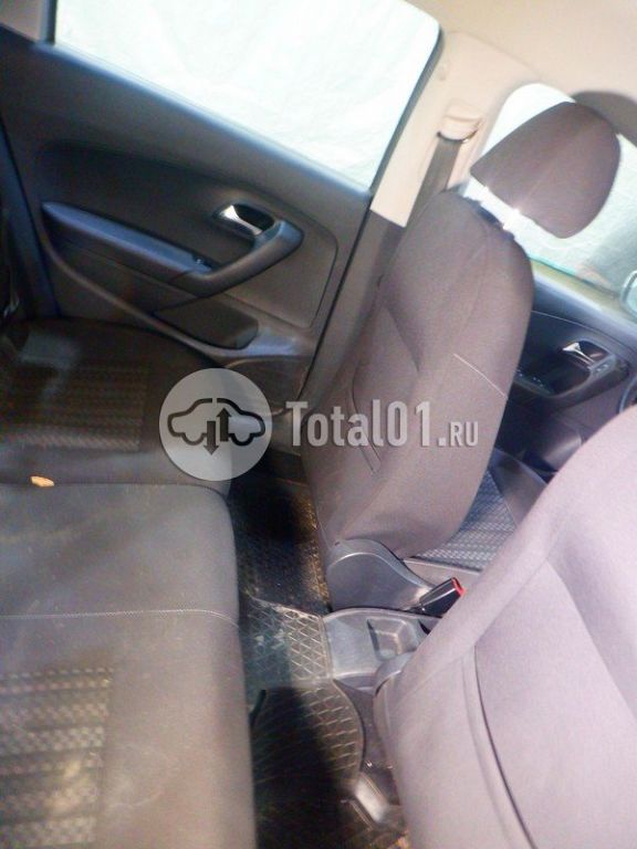 Фото Volkswagen Polo 36