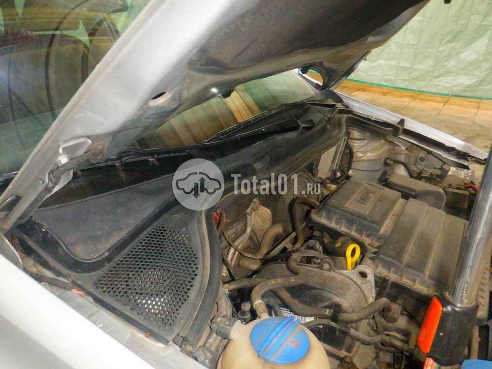 Фото Volkswagen Polo 102