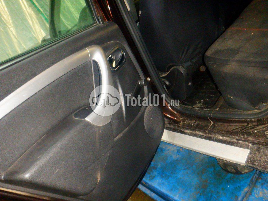 Фото Nissan Terrano 76