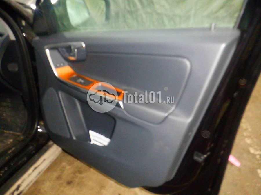 Фото Volvo XC60 18