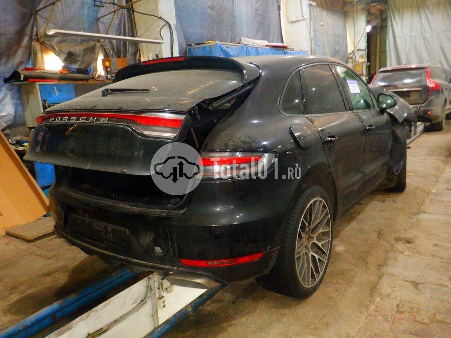 Фото Porsche Macan 14