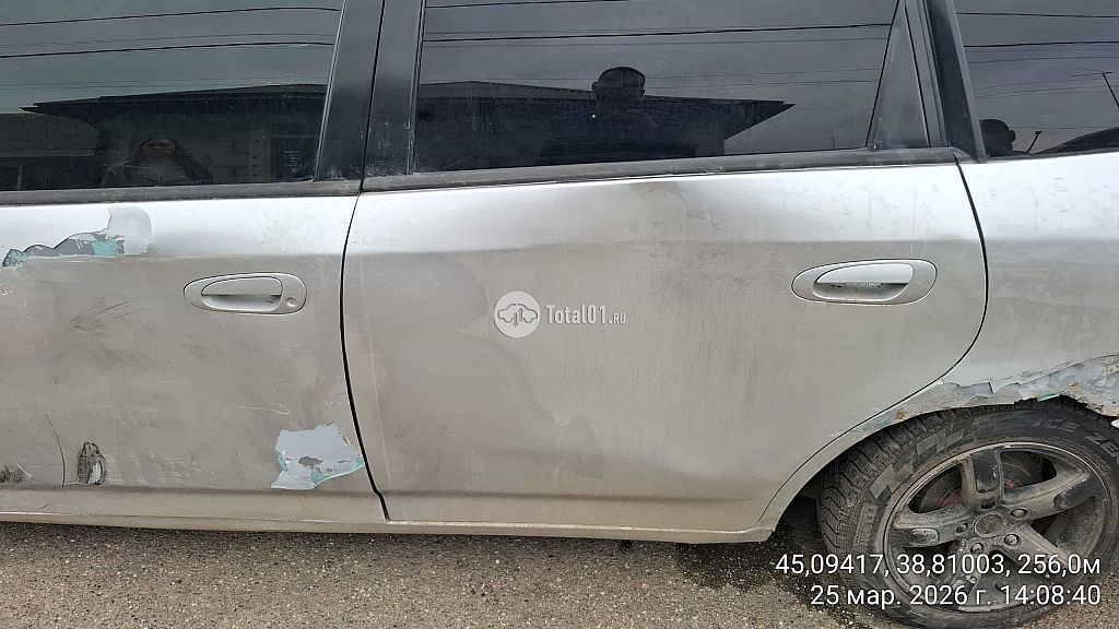 Фото Honda Stream 36