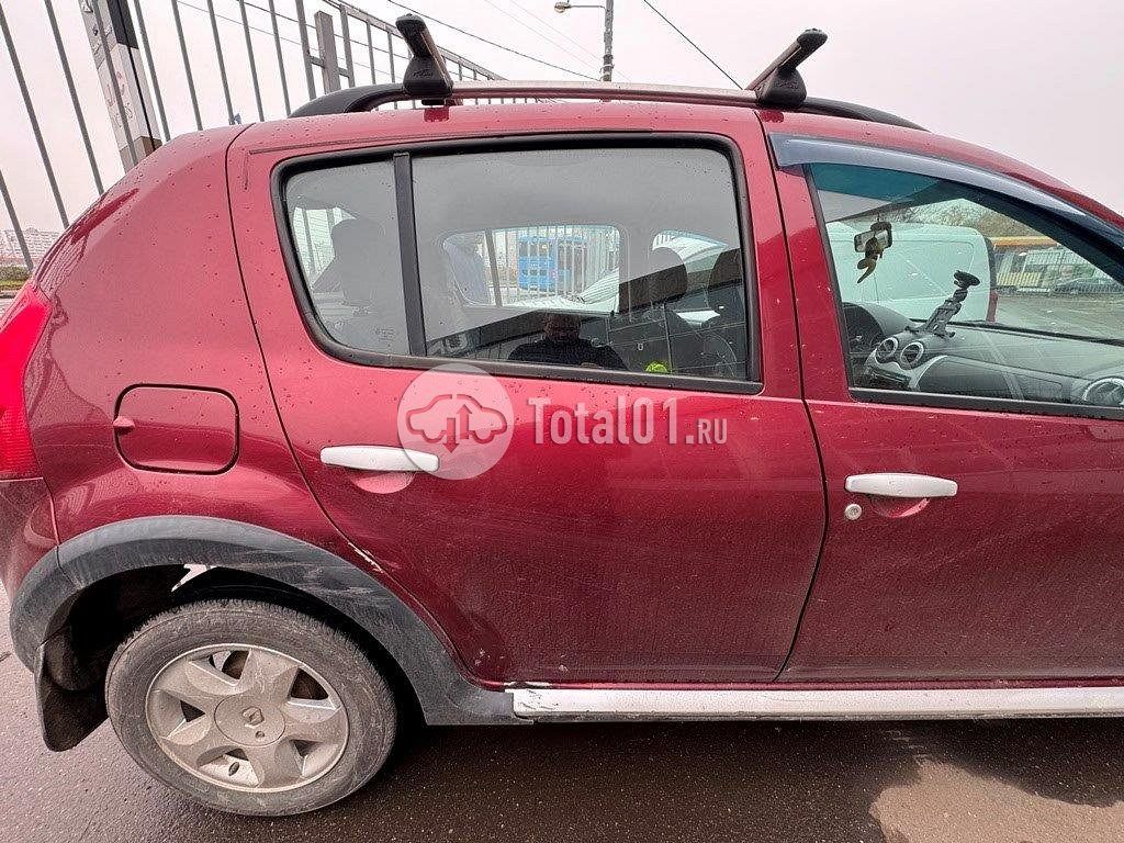 Фото Renault Sandero Stepway 550