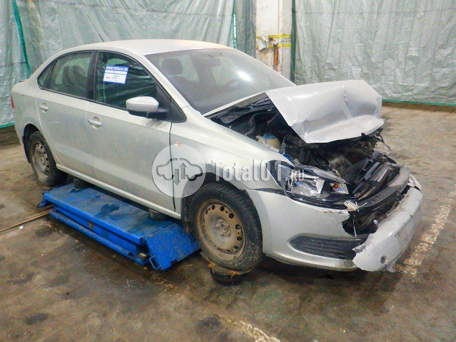 Фото Volkswagen Polo 6
