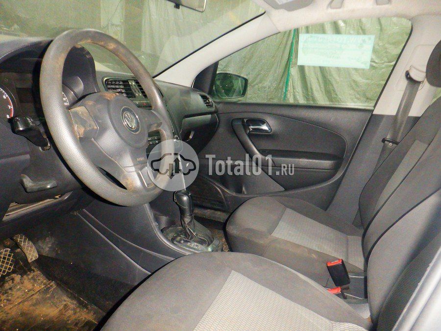 Фото Volkswagen Polo 52