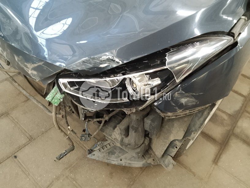 Фото Hyundai i40 14