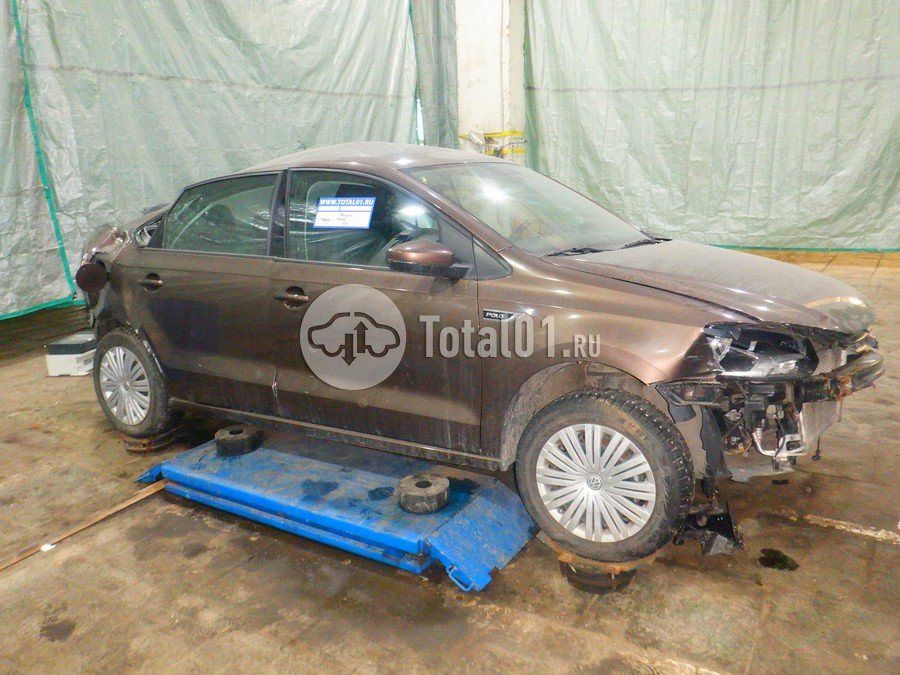 Фото Volkswagen Polo 10
