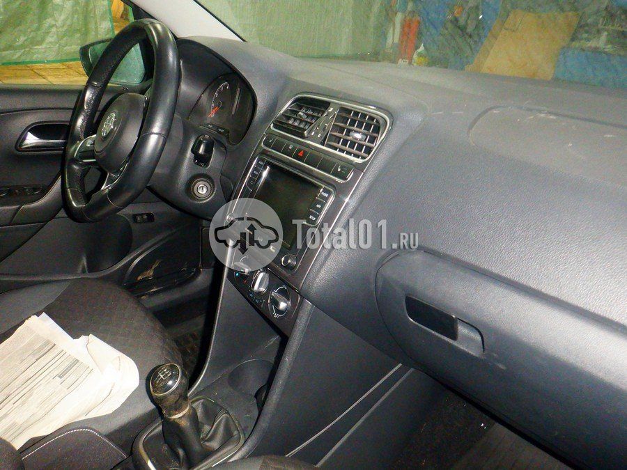 Фото Volkswagen Polo 24