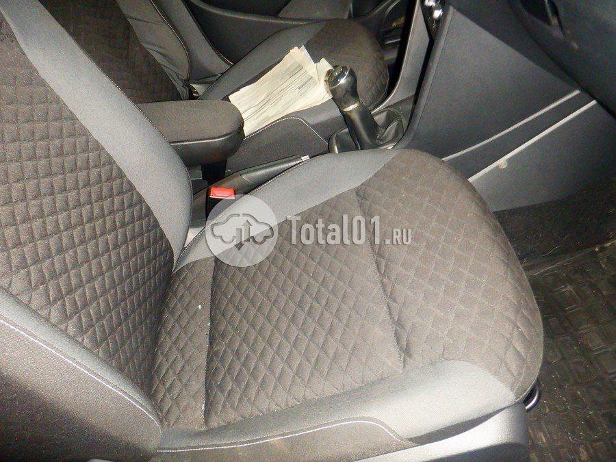 Фото Volkswagen Polo 28