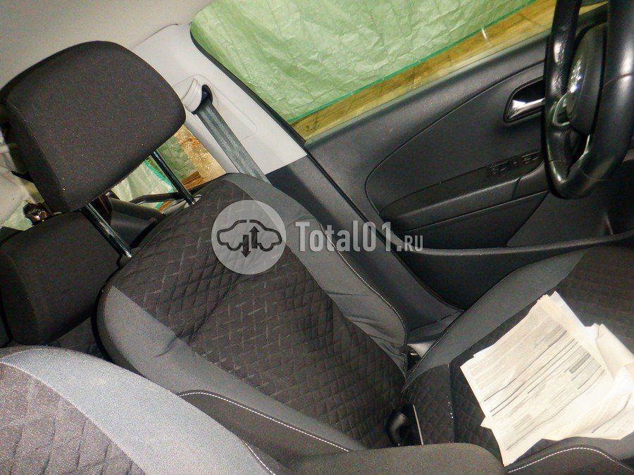 Фото Volkswagen Polo 30