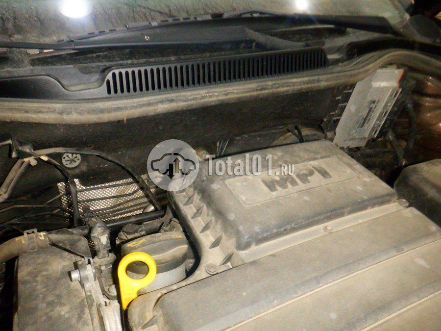 Фото Volkswagen Polo 220